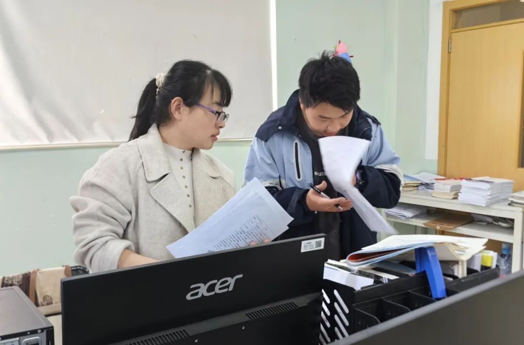 xuesheng-1-6.jpg 月考总结2.jpg